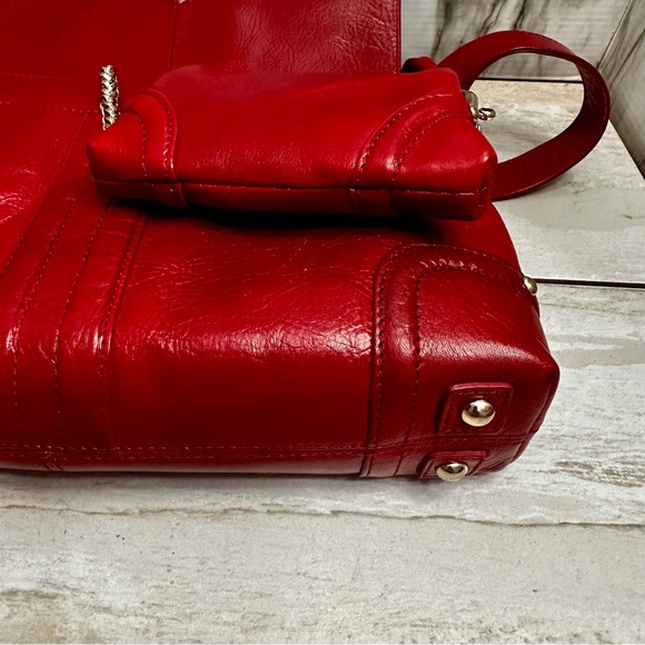 Eileen West Red Shoulder Bag Brass Hardware Coin Purse Vintage Vibe Classic Rich - Picture 4 of 16